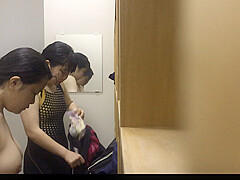 某有名私立高校更衣室お着替え、盗撮動画3